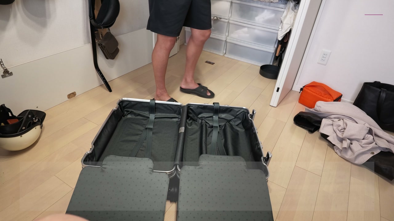 たくぞーの出張グッズ全アイテムを並べた集合カット