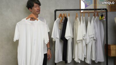 ユニクロの白TシャツをLサイズで着用しているたくぞー・縦長シルエットが確認できるカット